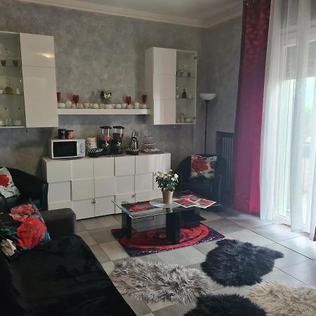 Petalo Rosso Apartman Pegognaga Kültér fotó