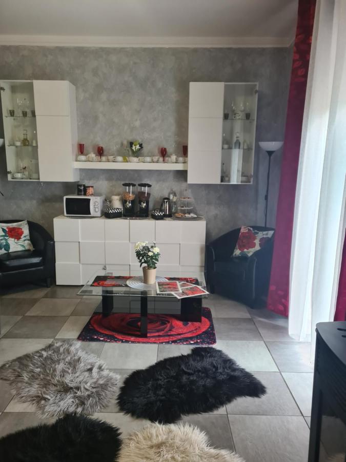 Petalo Rosso Apartman Pegognaga Kültér fotó