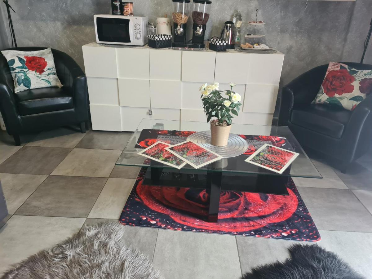 Petalo Rosso Apartman Pegognaga Kültér fotó